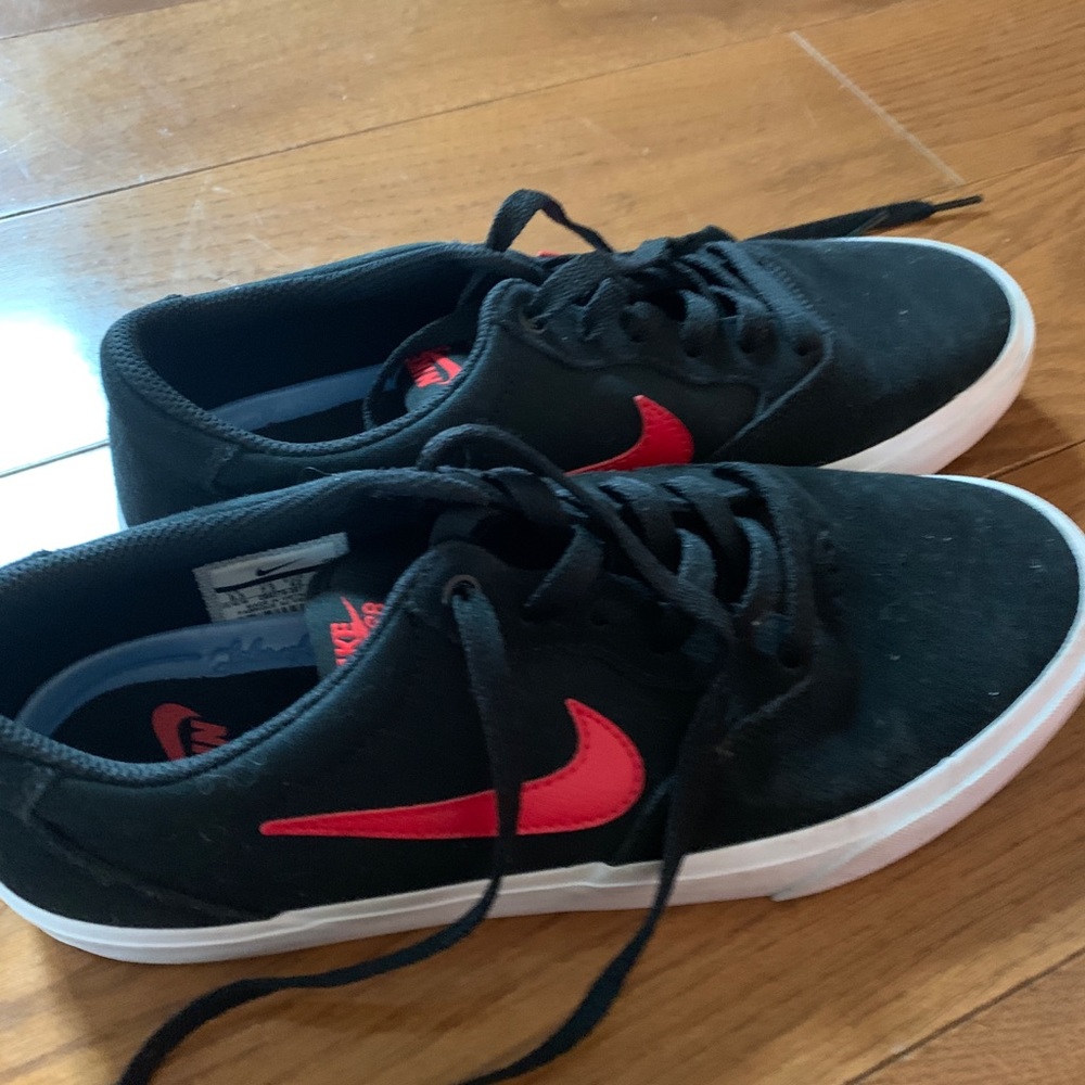 Boys sneakers